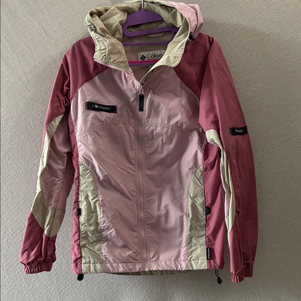 Columbia Women's Pink and Tan Packable Rain Jacket SZ Small